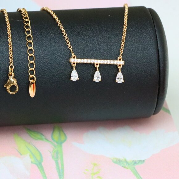 "Elegant Rose Gold Necklace with Three Dangling Teardrop Charms, XPNL1878 - Picture 9 of 13